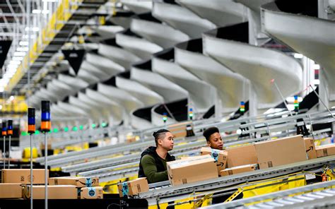 Amazon has a big presence in Indianapolis. . Amazon jobs indianapolis
